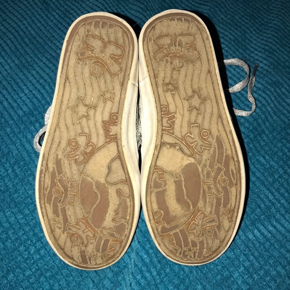 Chooze mismatched shoes - Picture 5 of 10